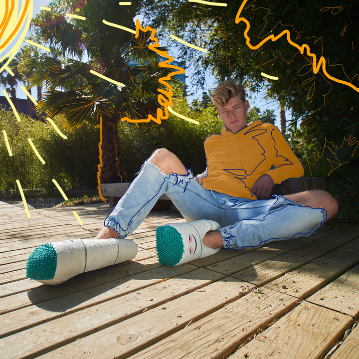Coddies Spliff Slippers
Novelty Doobie Slippers, the perfect 420 Cannabis Gift